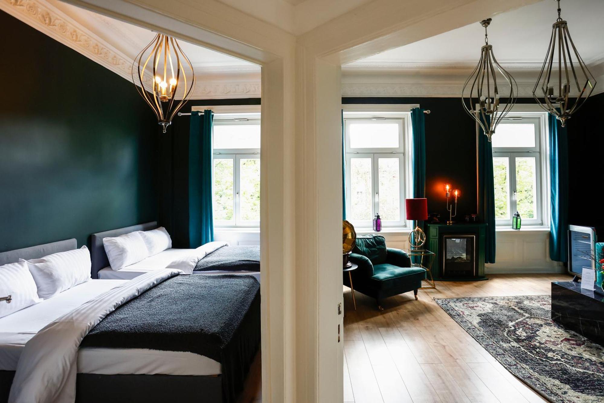 Sleephotels Alsterroom Hamburgo Exterior foto